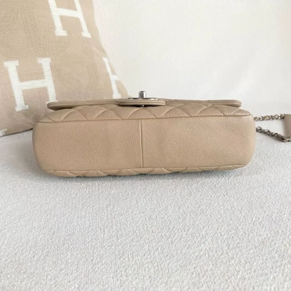 Chanel Women Pre-Loved Bag Very Good Condition